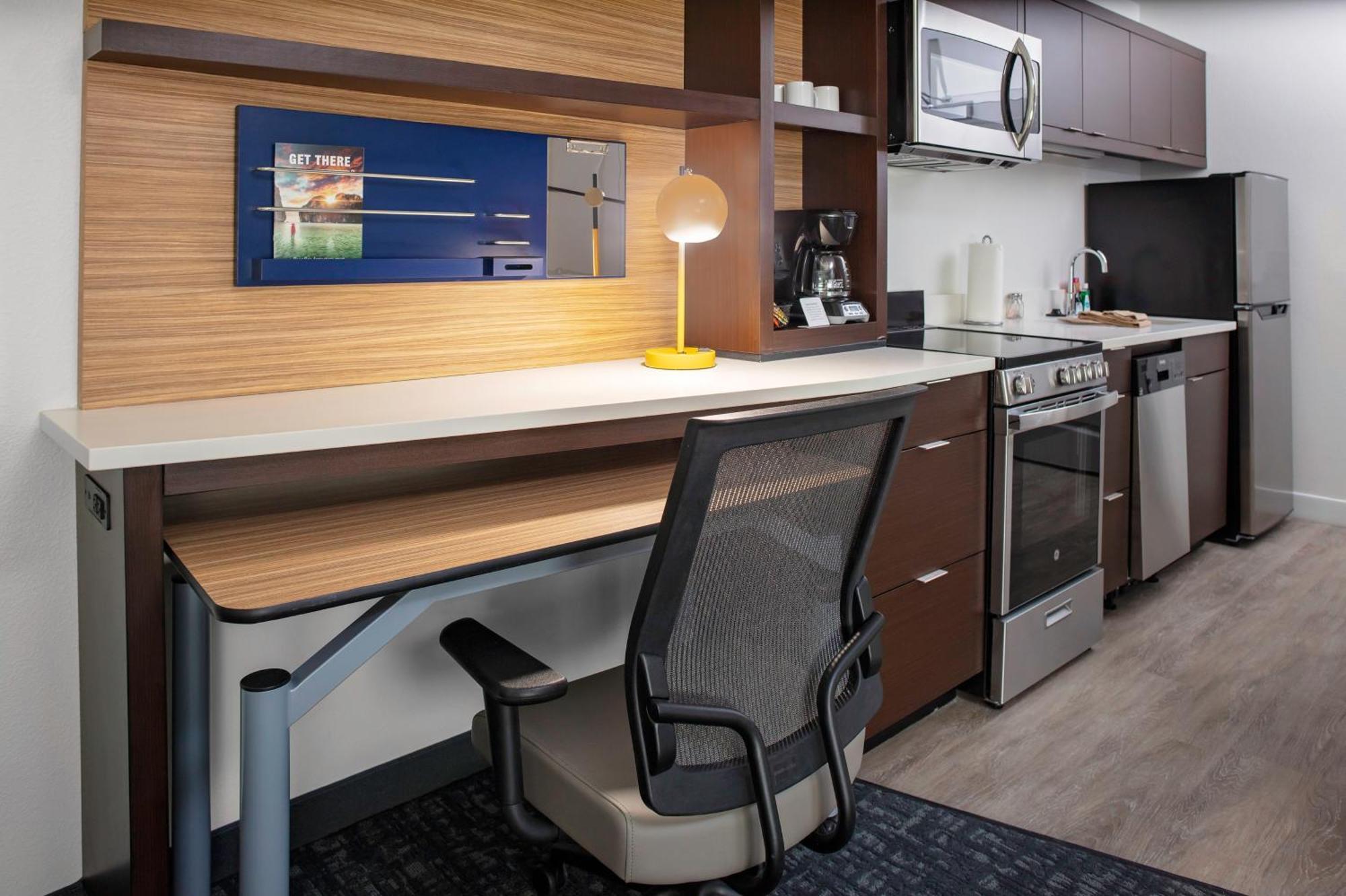 Towneplace Suites By Marriott Orlando Airport Екстериор снимка